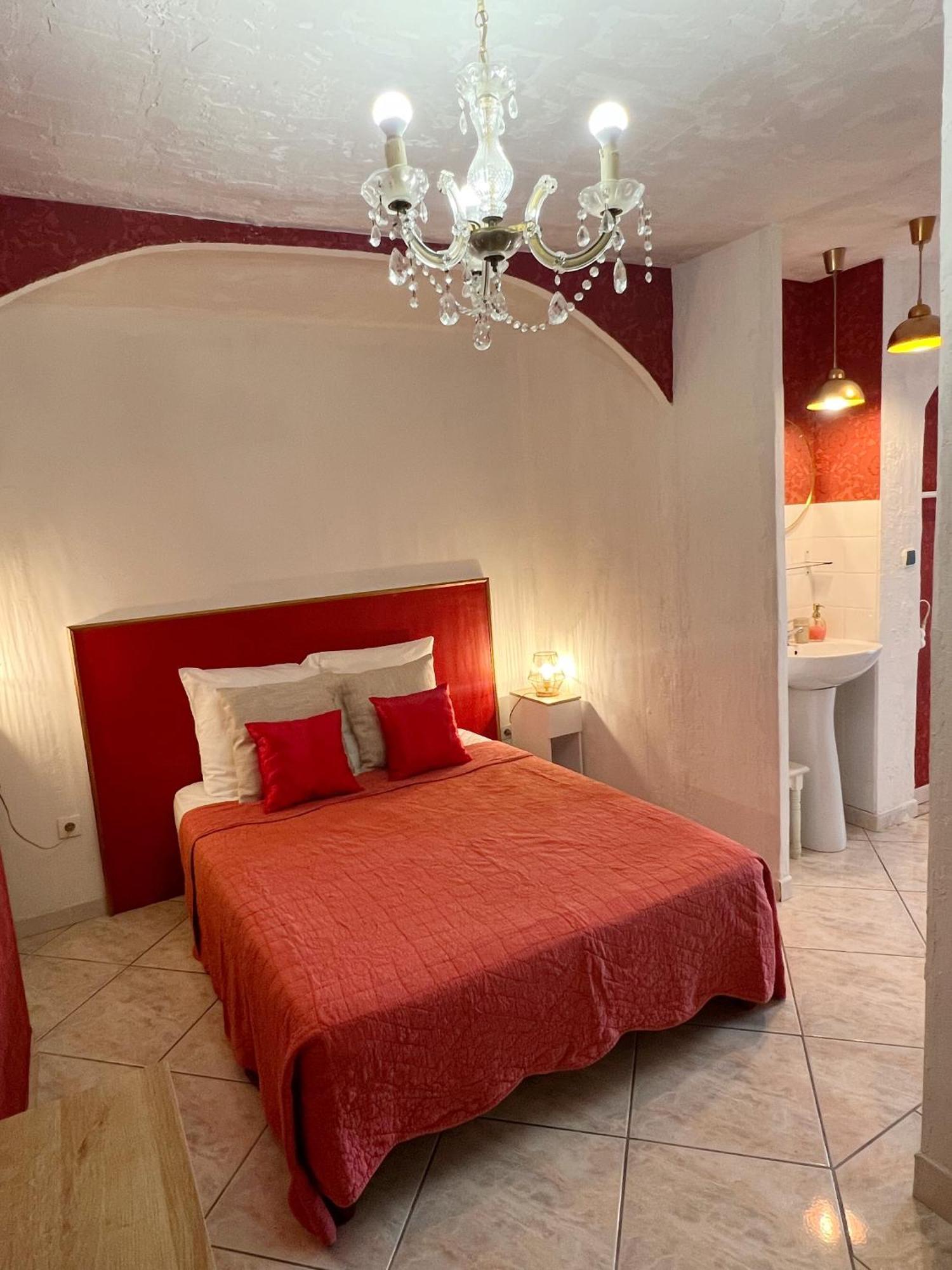 Bed & Breakfast Le Beausejour カルカソンヌ エクステリア 写真