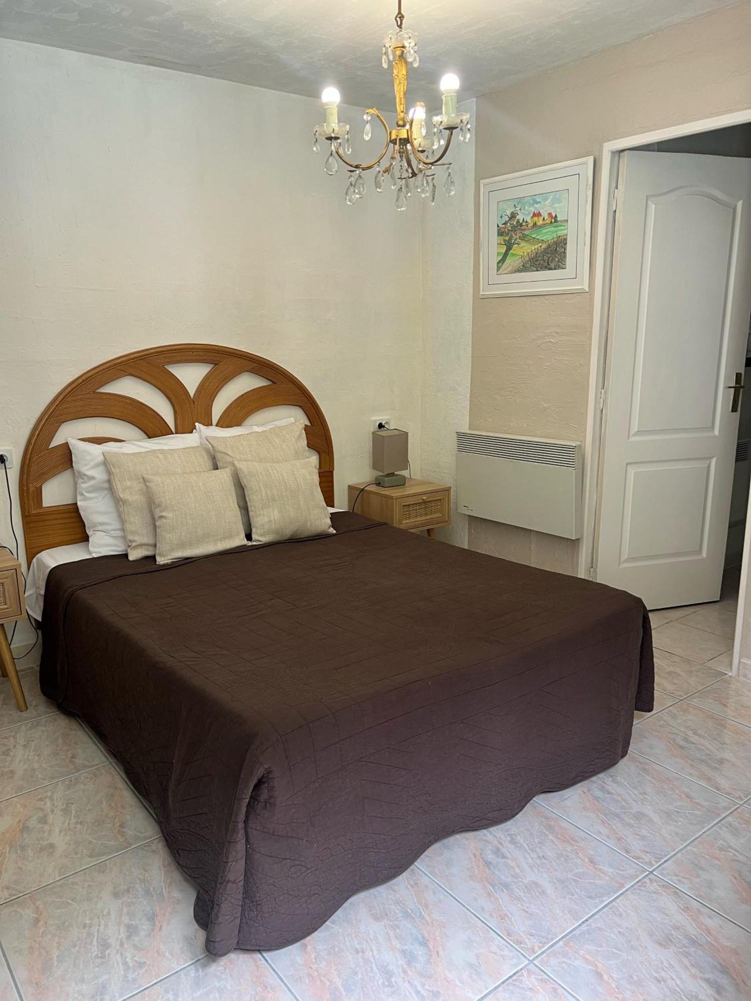Bed & Breakfast Le Beausejour カルカソンヌ エクステリア 写真